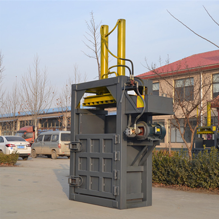 Vertical Hydraulic Waste Paper Baler/ Plastic Bottle Press Baling Machine/Baler Machine For Cardboard With 40T Pressure