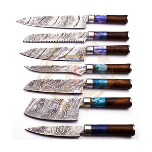 Professional 7 Piece High Quality Damascus Steel Kitchen Knives Chef Set Wood & Resin Handle with Leather Bag Easy to Carry