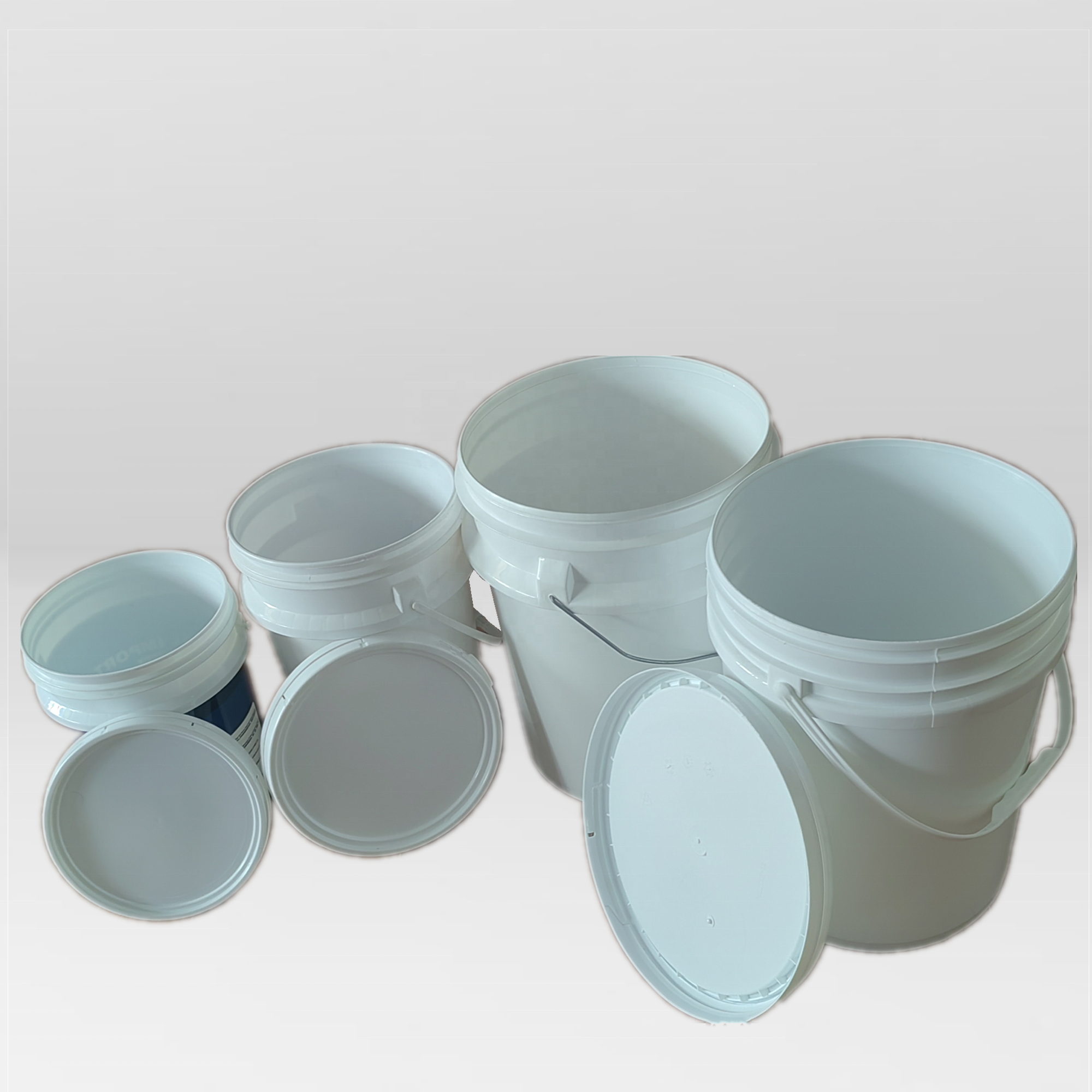 20L Plastic Buckets with liquid drain  Custom Logo and Color large round  plastic pails with lid handles plastic bucket