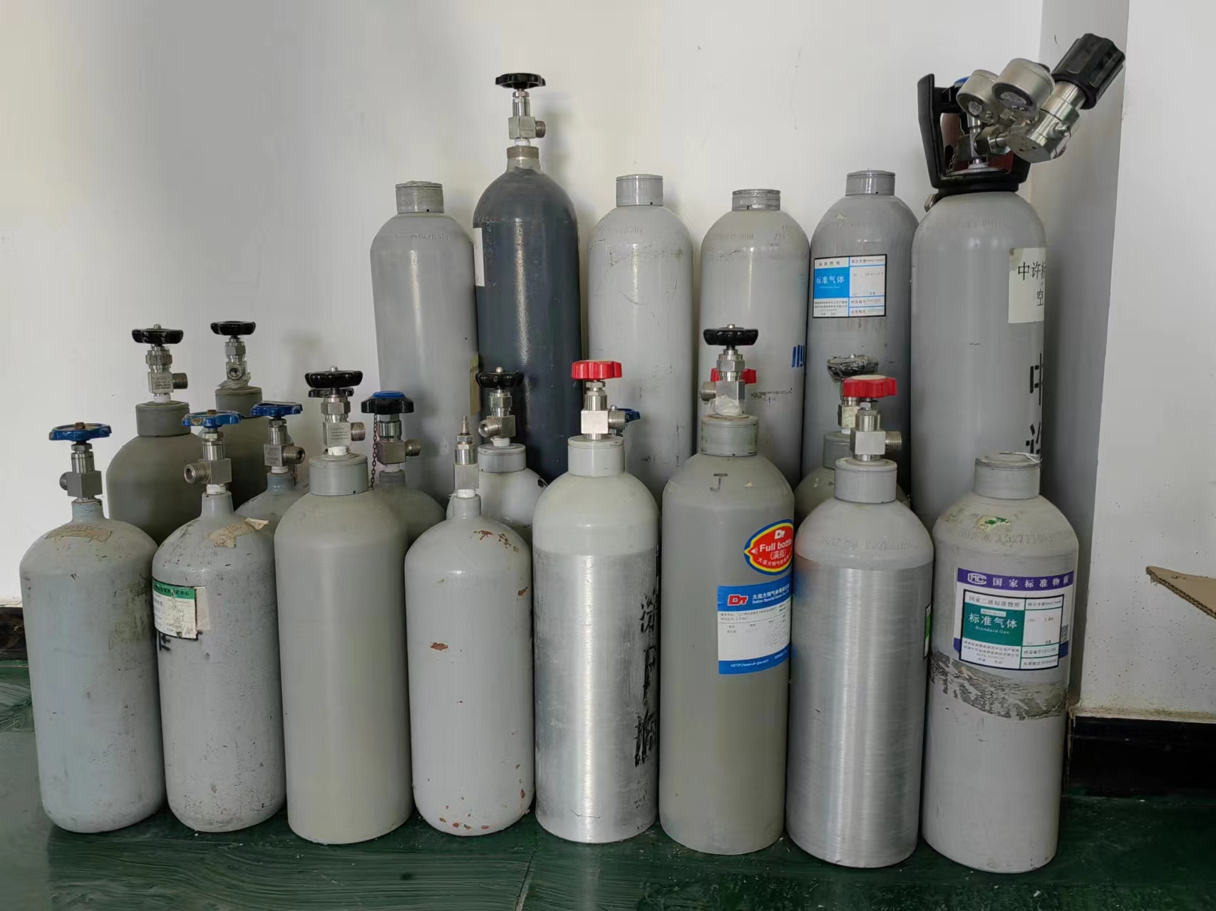 Best Price | High purity calibration gas for auto exhaust calibration/environmental testing/lab/monitoring/wielding/