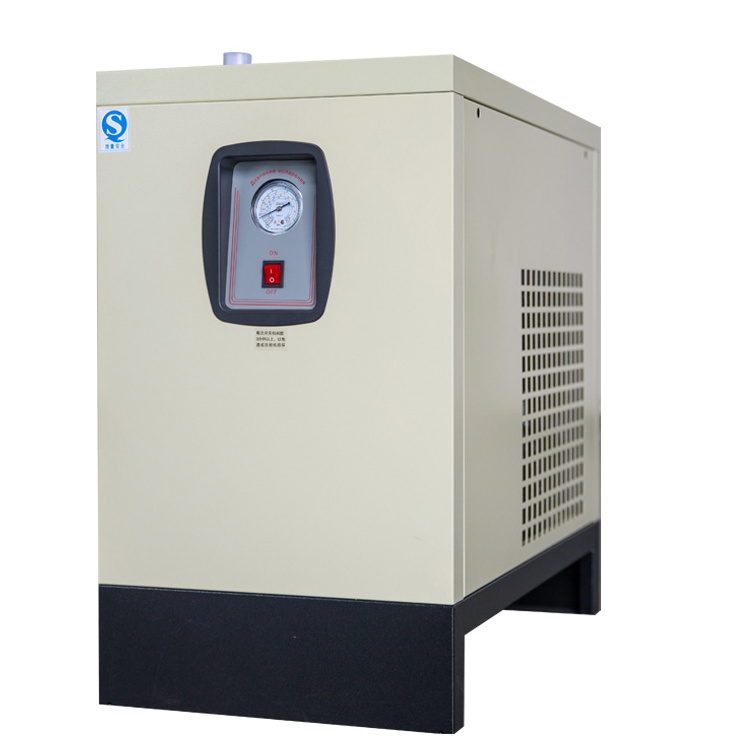 Small screw air compressors in the air compressor industry are used in conjunction with air storage tanks for dryers