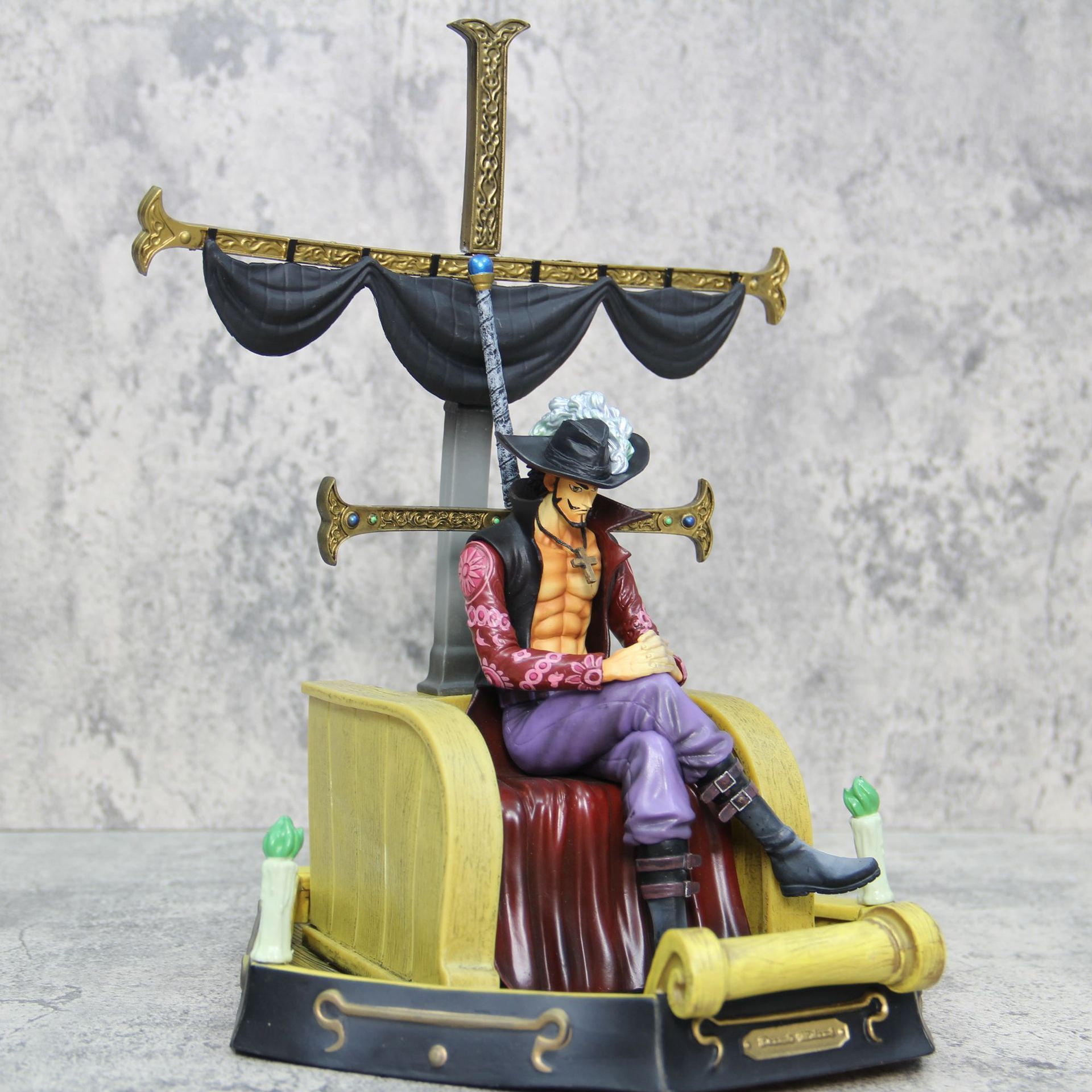 32cm Mihawk Throne Statues Model Resin Crafts Anime Figure One Pieces Kids toys Gift set Action figures