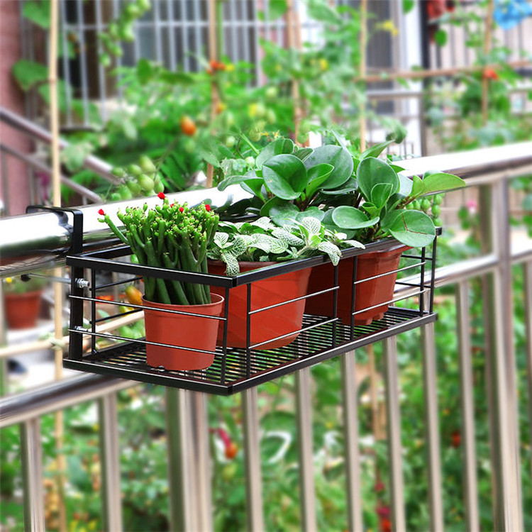 Balcony Rail Planter Hanging Shelf Wrought Iron Fence Holder Basket Hanging Basket Flower Stand