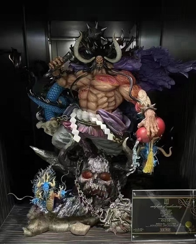 Customized One Piece figure Statue life size Orc KaidoLuffy Ace resin crafts character art statue for home decor