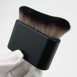 New Plastics Handle Synthetic hair Kabuki Cosmetic Single brush Best Quality Vegan Luxury Foundation Body Brushes