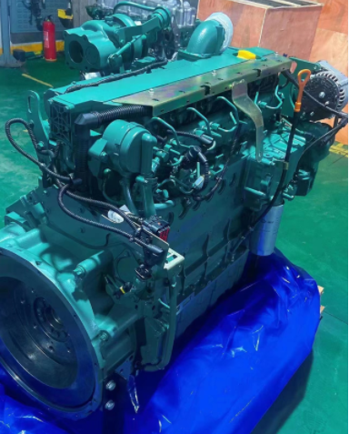 Hot Sale in Line 6 Cylinder  Diesel Engine D7E EBE2 Diesel Engine For Volvo Diesel Powered