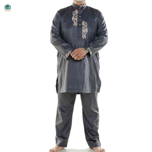 2021 Muslim Arab Gown Men's Embroidered Thobe Round Neck Short Sleeve Turkish Caftan Robes Islamic Outdoor Street Robe