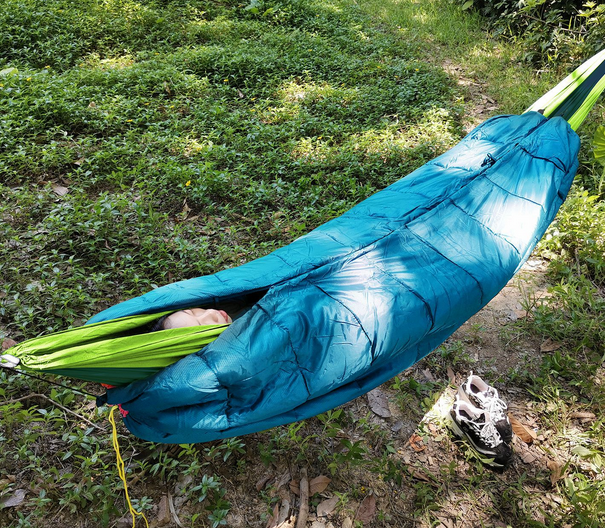 Custom Nylon Camping Hammock Waterproof Outdoors Hammock Portable Hammock Sleep Bag