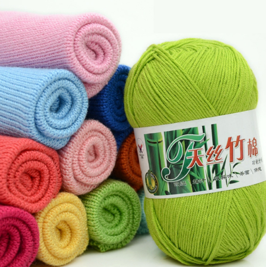 Wholesale Natural Anti-pilling Combed Bamboo Charcoal Cotton Knitting Wool Crochet Yarn for Baby