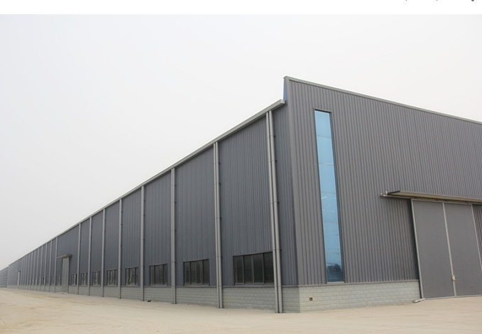 Construction Pre-Engineered Prefabricated Customized Steel Structure Building Workshop with Parapet Wall