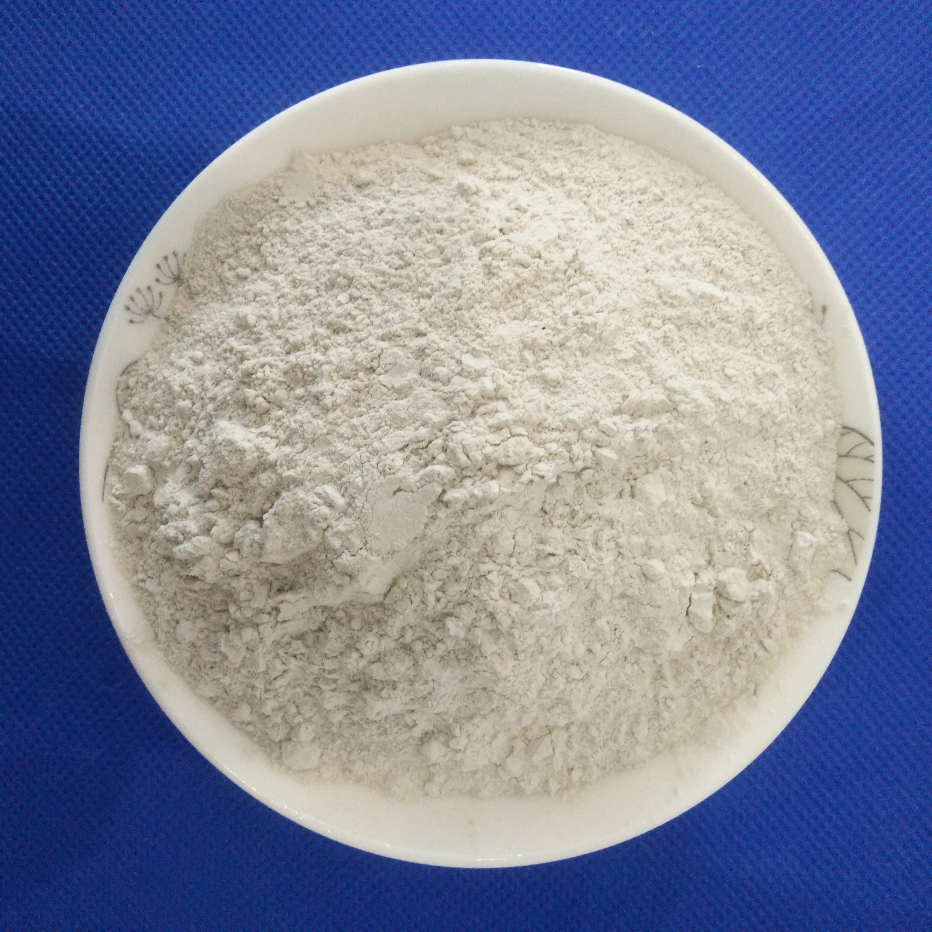 200-1250mesh Quality Activated Bentonite Clay Activated Bleaching Earth For Cat Litter