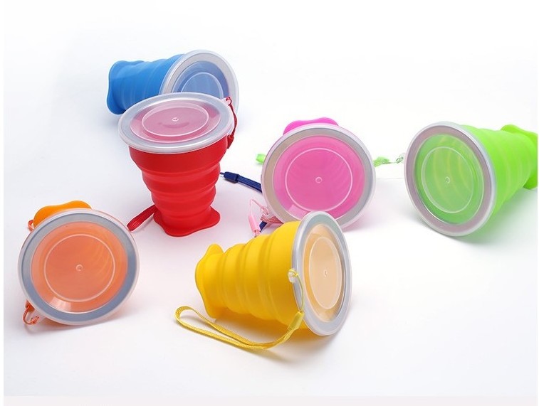 Wholesale Reusable Foldable Silicone Folding Rubber Drinking Collapsible Travel Silicone Coffee Cup with Lids