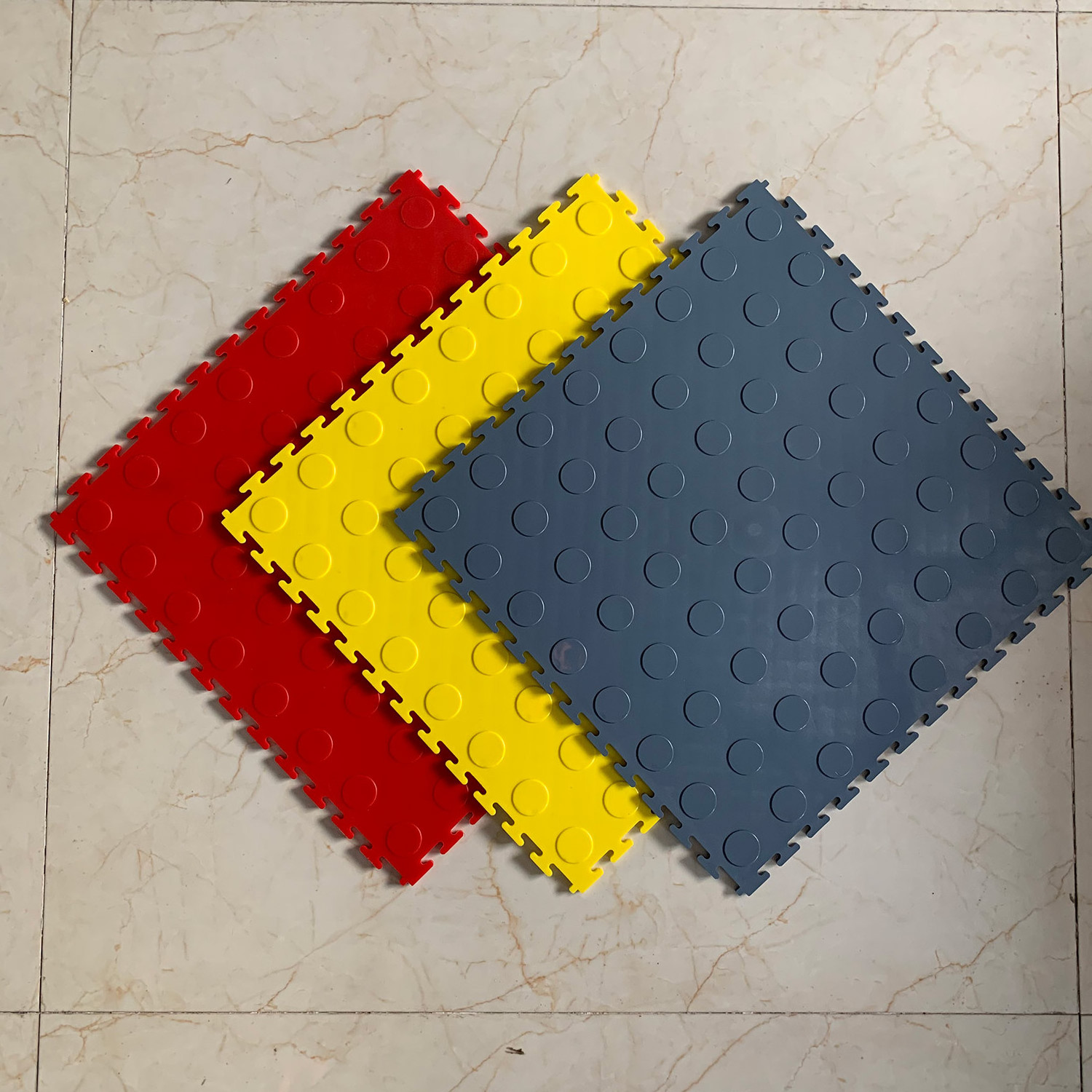 PVC Plastic Floor Carpet Floor Durable Vinyl Multi-purpose Garage Floor