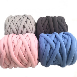 Anti-pilling Machine Washable Super Chunky Knit Cotton Tube Yarn Soft Arm Knitting Giant Tube Yarn