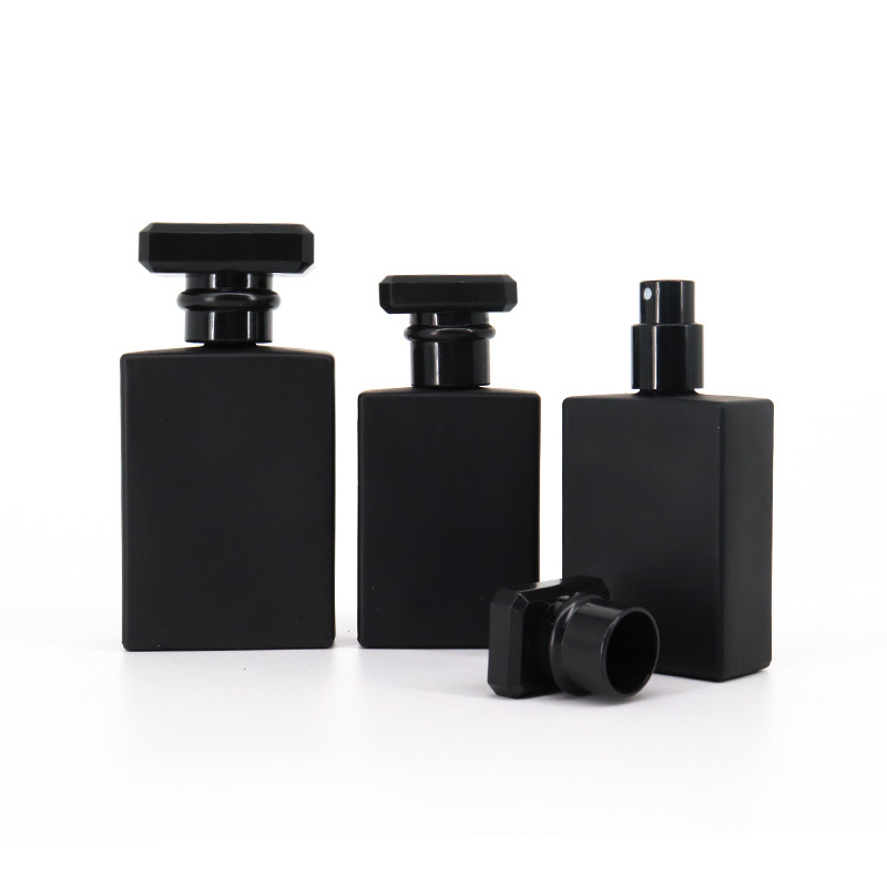 China suppliers wholesale Black frosted Glass perfume bottle 30ml 50ml 100ml empty flat rectangle glass spray bottle for perfume