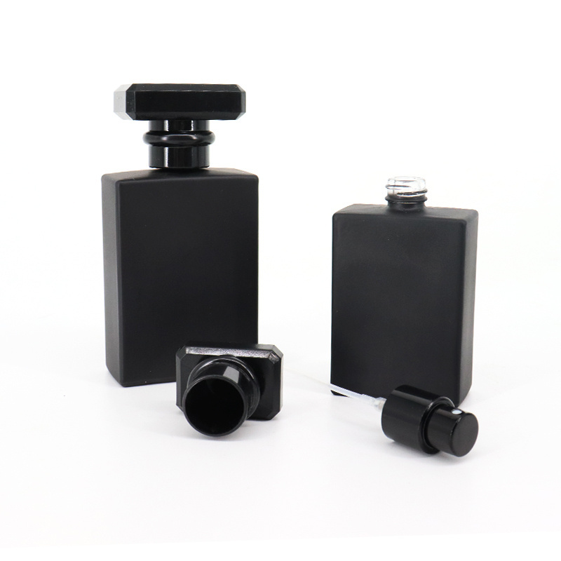 China suppliers wholesale Black frosted Glass perfume bottle 30ml 50ml 100ml empty flat rectangle glass spray bottle for perfume