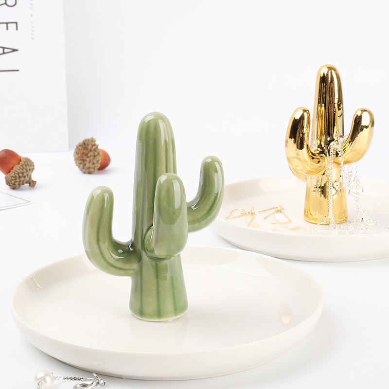 Nordic creative ornaments golden jewelry plate ring necklace cactus ceramic storage plate jewelry tray