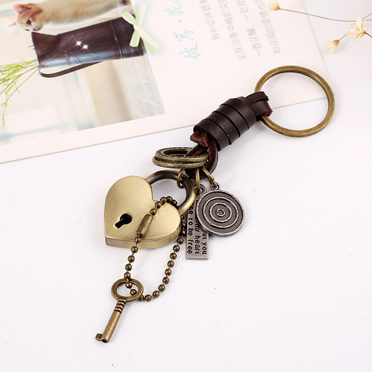 K77 Punk Rock Leather Vintage Heart Shaped Lock And Key Keychains for Lover Creative Gift