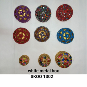 Wholesale Indian handicraft white metal round multi color box Indian boho creative hand made white metal box