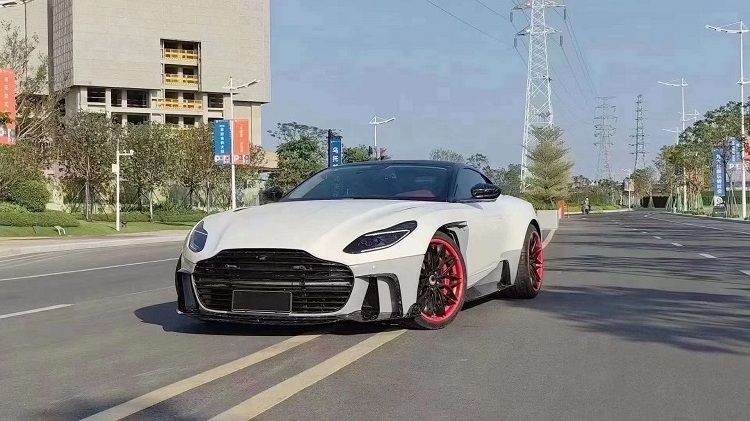 Auto Parts Exterior For Aston Martin DB11 MSY Style Engine Hoods Front Lip Bumper Side Skirt Rear Bumper Spoiler Wing Body kits