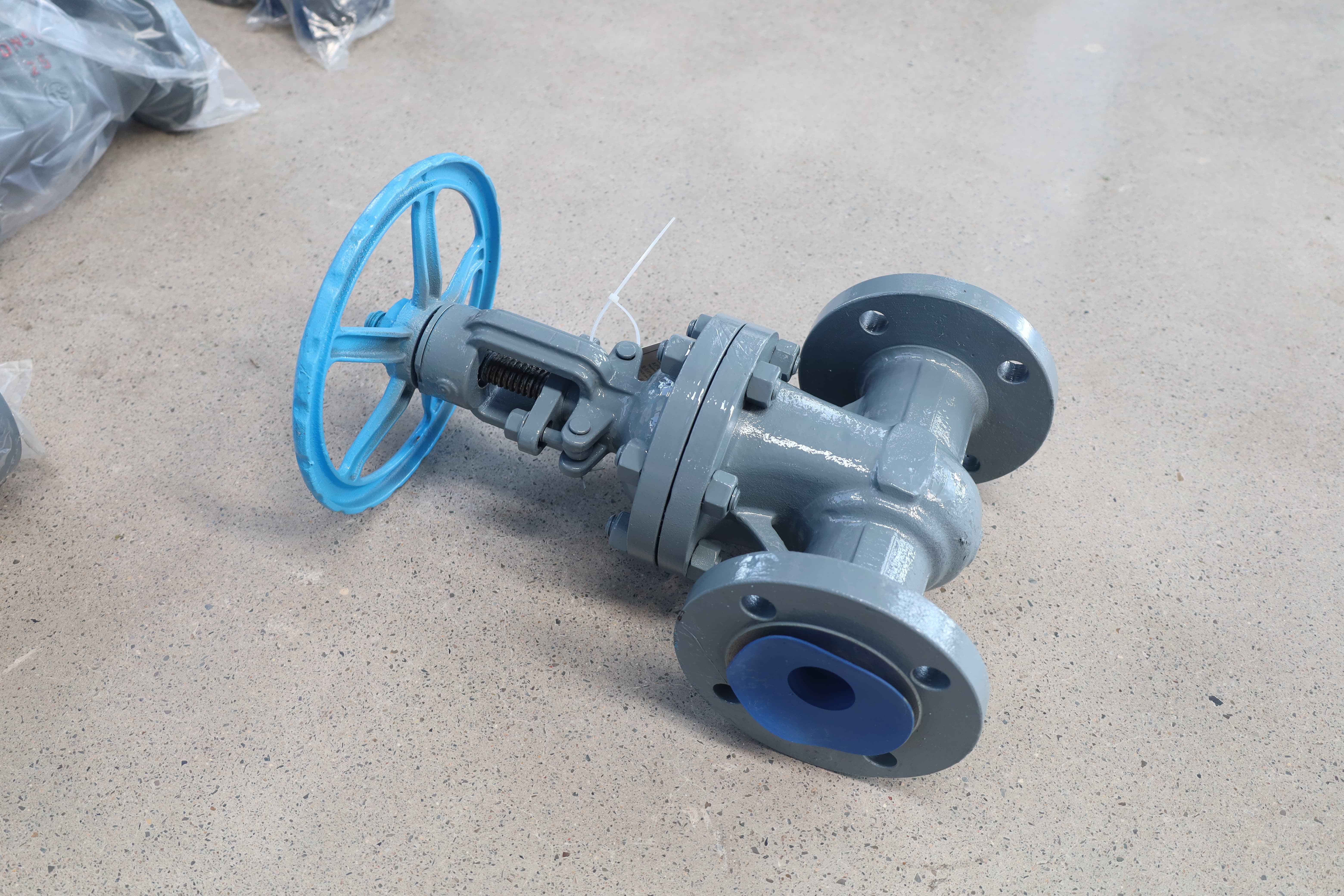 Double flanged gate valve soft seal manual nodular cast iron blind rod gate valve