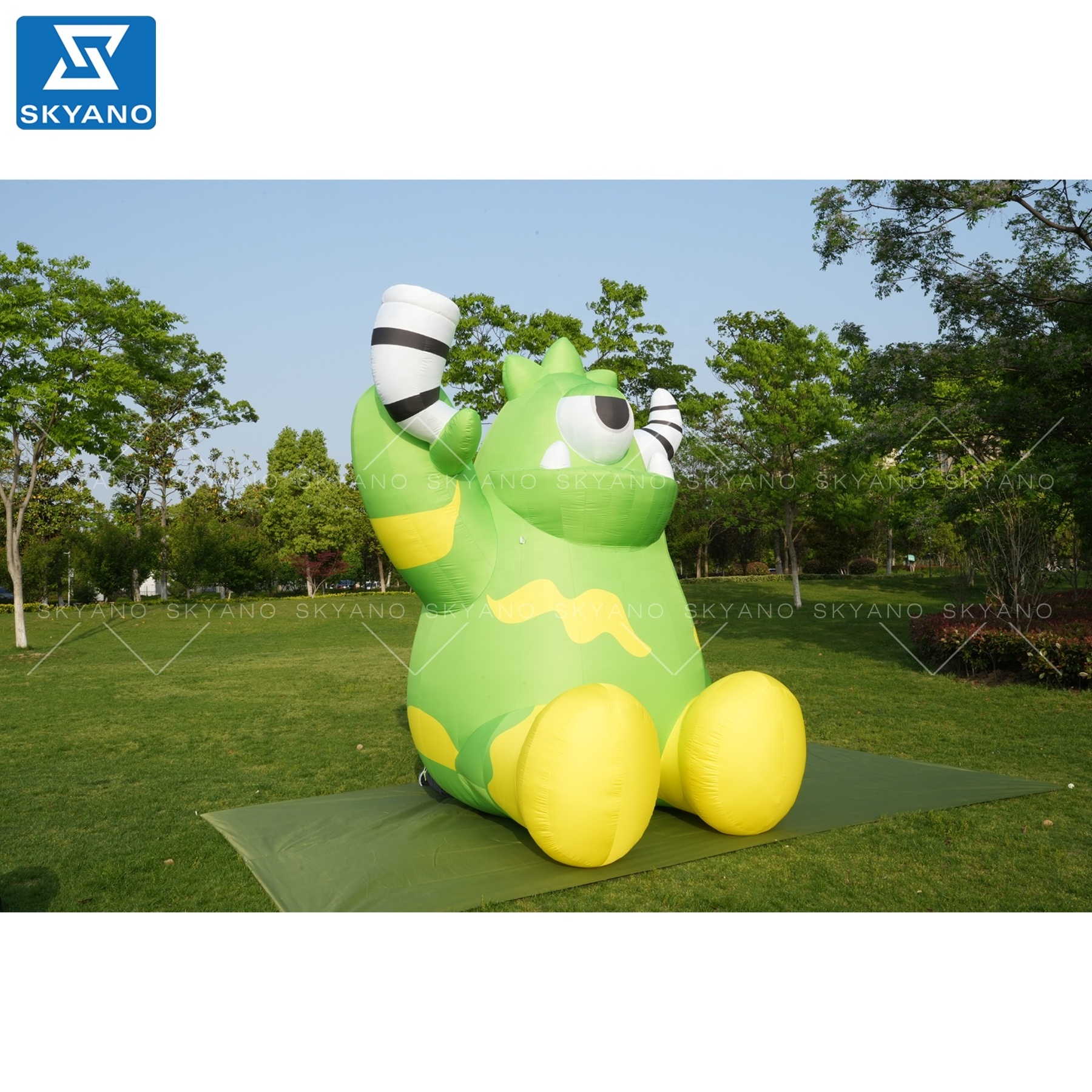 SKYANO Inflatable One-Eyed Monster Model Custom Inflatable cartoon mascot OEM