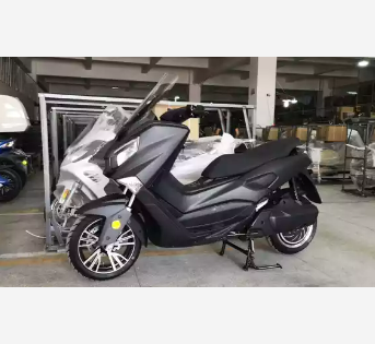 Range 250 Kms Automatic Motorcycle Electric Scooter Electric Motorcycle With Lithium Battery