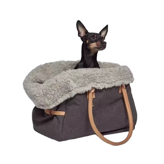 Customized New Design Puppy Carrier Bag Warm Soft Pet Carrier Travel Portable Breathable Pet Bag Luxury