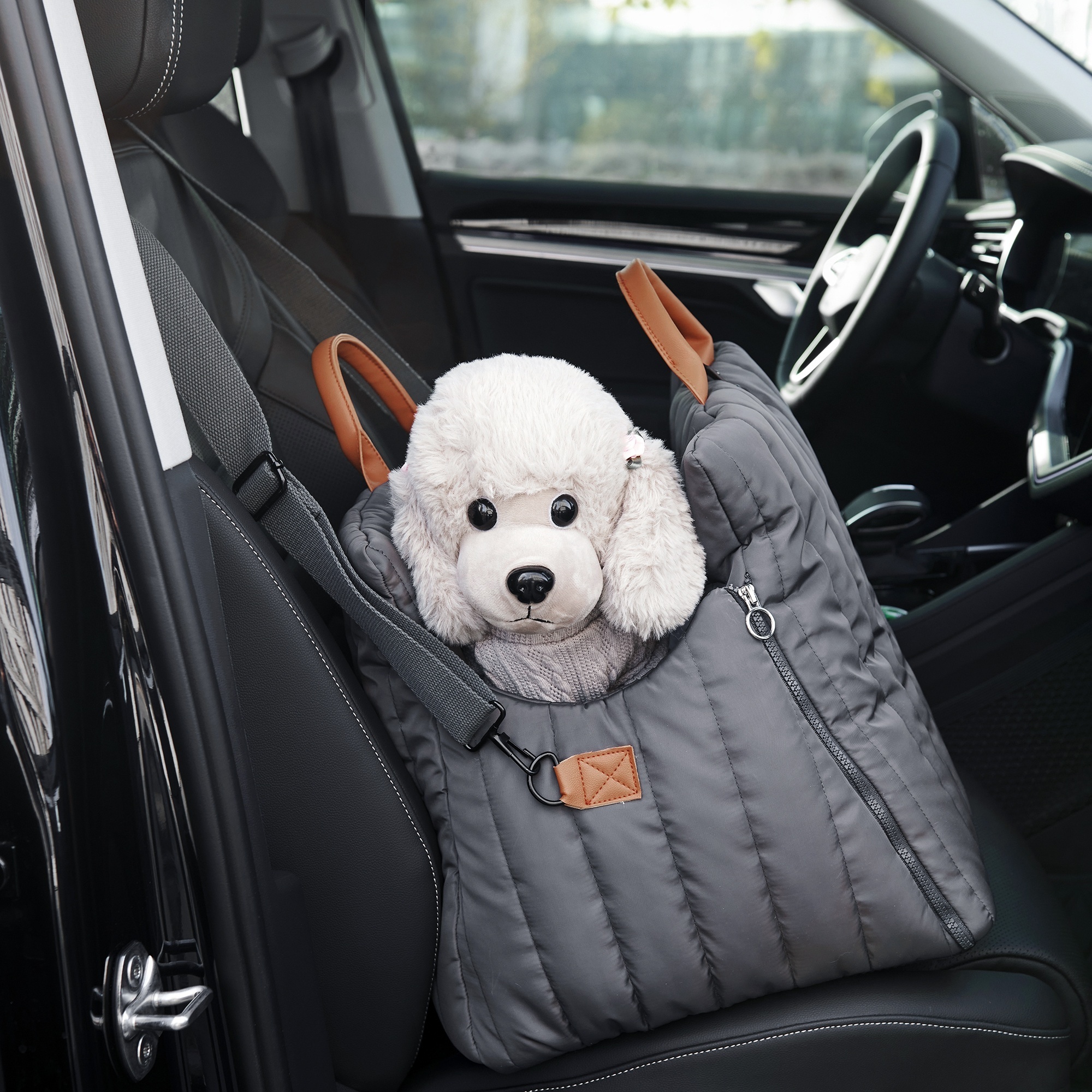 Luxury Pet Carrier Bag Puppy Carrier Bag Multifunction Dog Car Seat Portable Travel Dog bed with Waterproof with Customized Logo