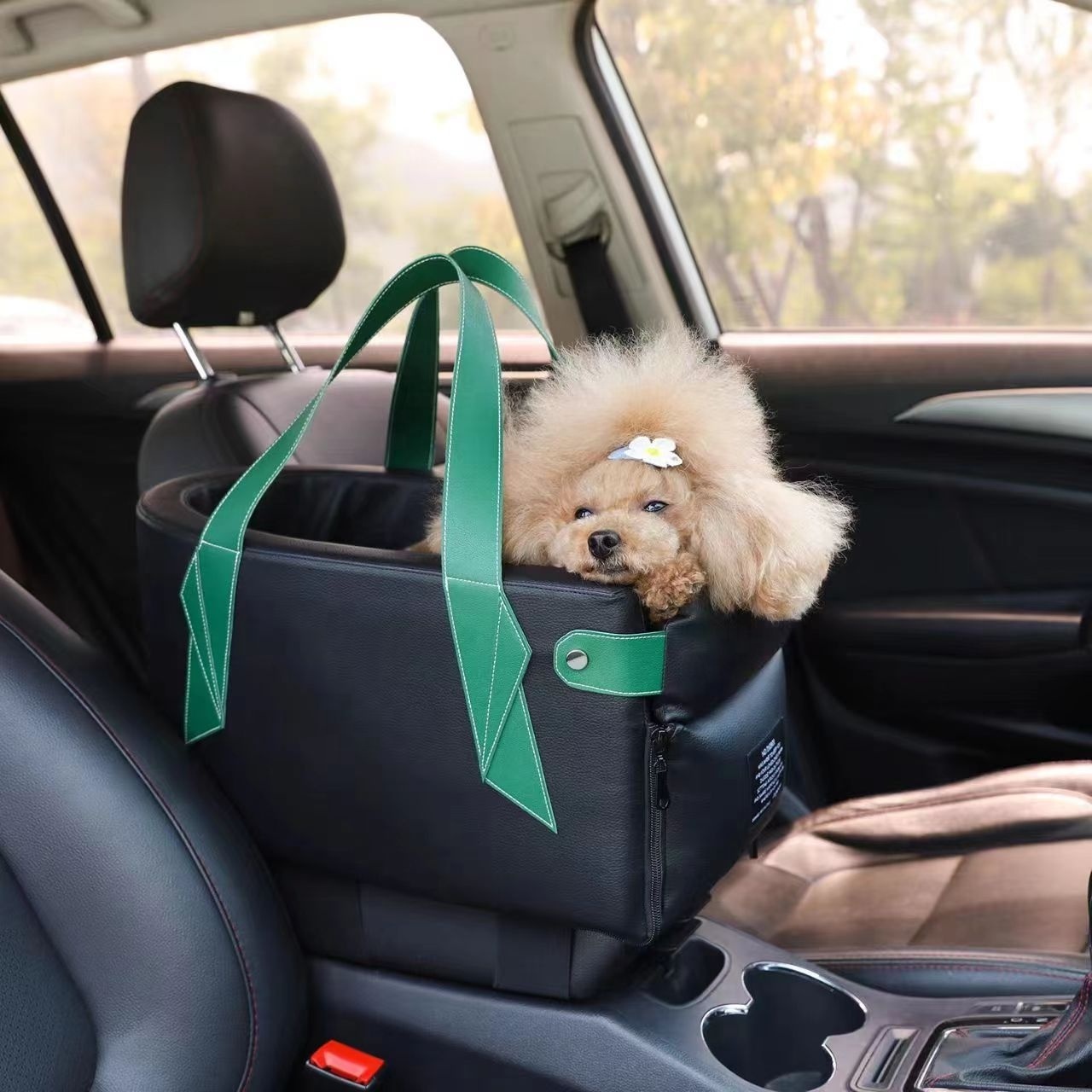 Customized Portable Dog Carrier Bags Pet Car Booster Seat Detachable Washable Dog Car Seat For Dog seat in car