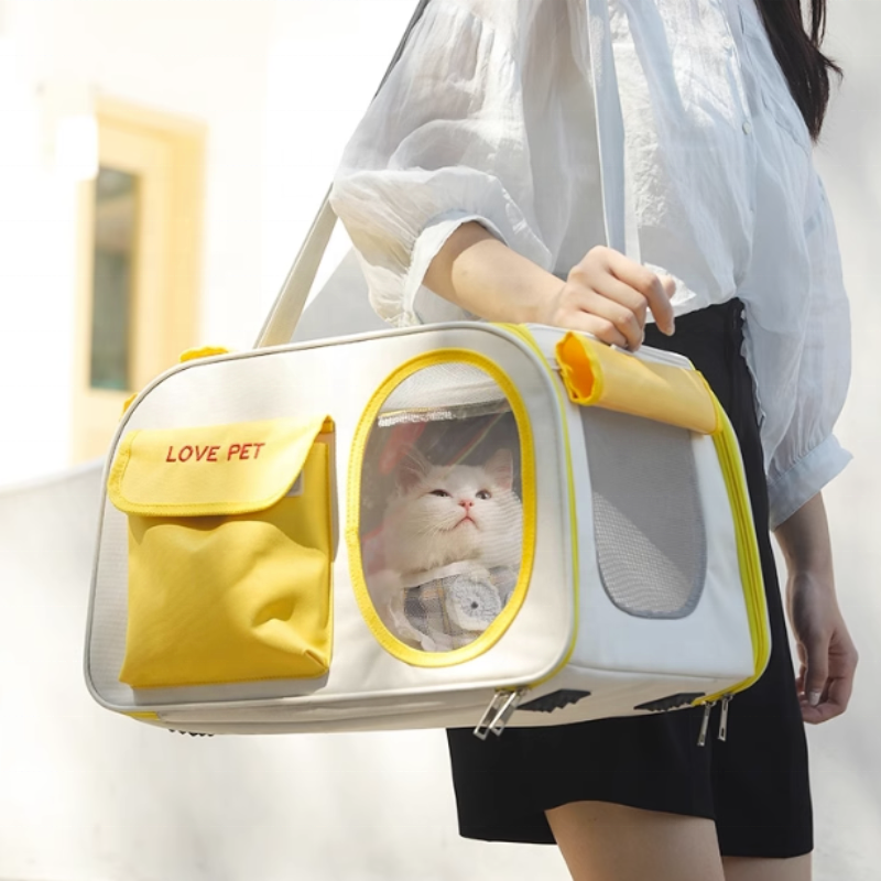 Pet carrier dog cat portable bag can be customized cat and dog out travel bag, anti-stress portable luggage bag