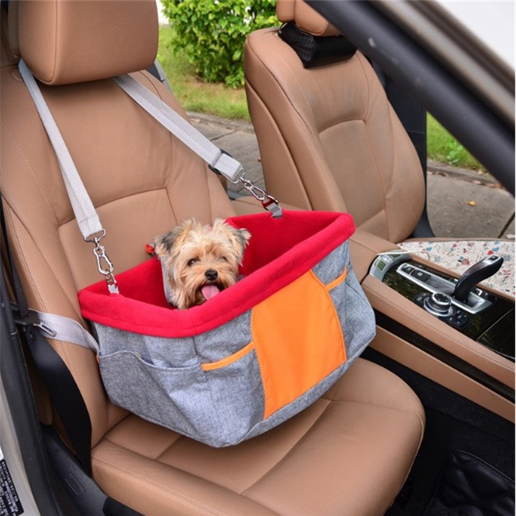 Portable Dog Car Mat Waterproof Pet Dog Car Seat Travel Pet Car Carrier Bag Seat with Safety Leash for Small Dogs Cats Puppy