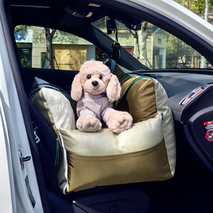 Luxury Dog Travel bed Customized Pet Carrier Portable Dog Car Seat  ,Travel Dog seat Pet car bed seat Custom Logo