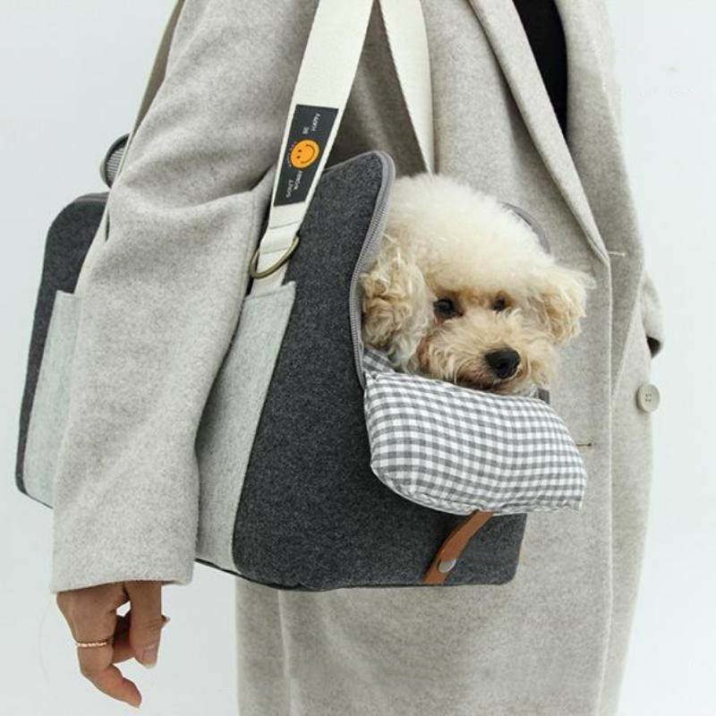 Airline Approved Dog Purse Carrier Soft-Sided Pet Carrier Portable Stylish Breathable Pet Travel Handbag for Small Dog