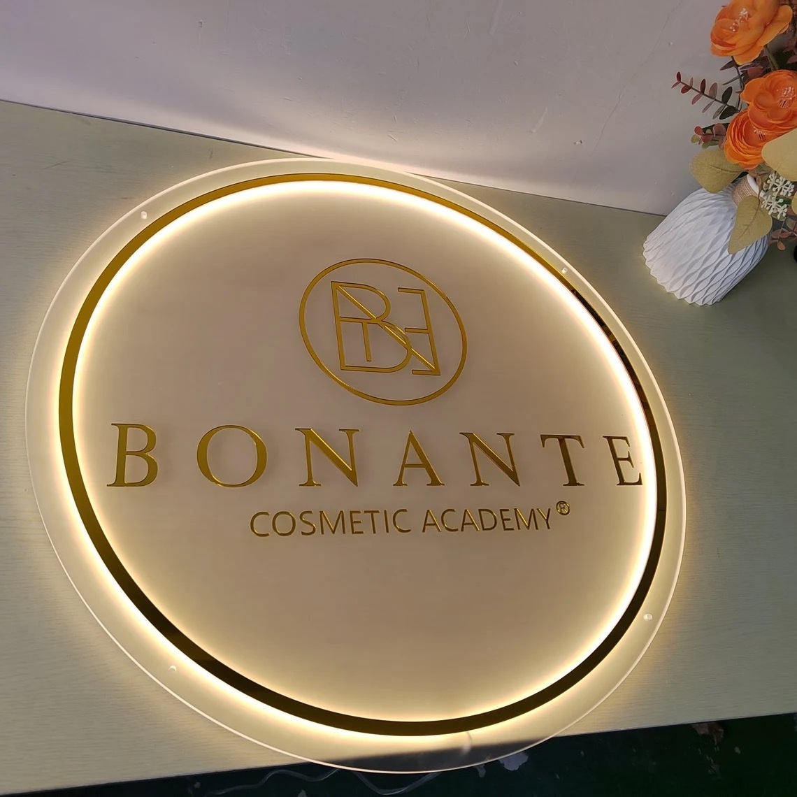 Factory Price Hair Salon Signboard Design Sample 3D Led Lighting Sign Waterproof Light Box Sign