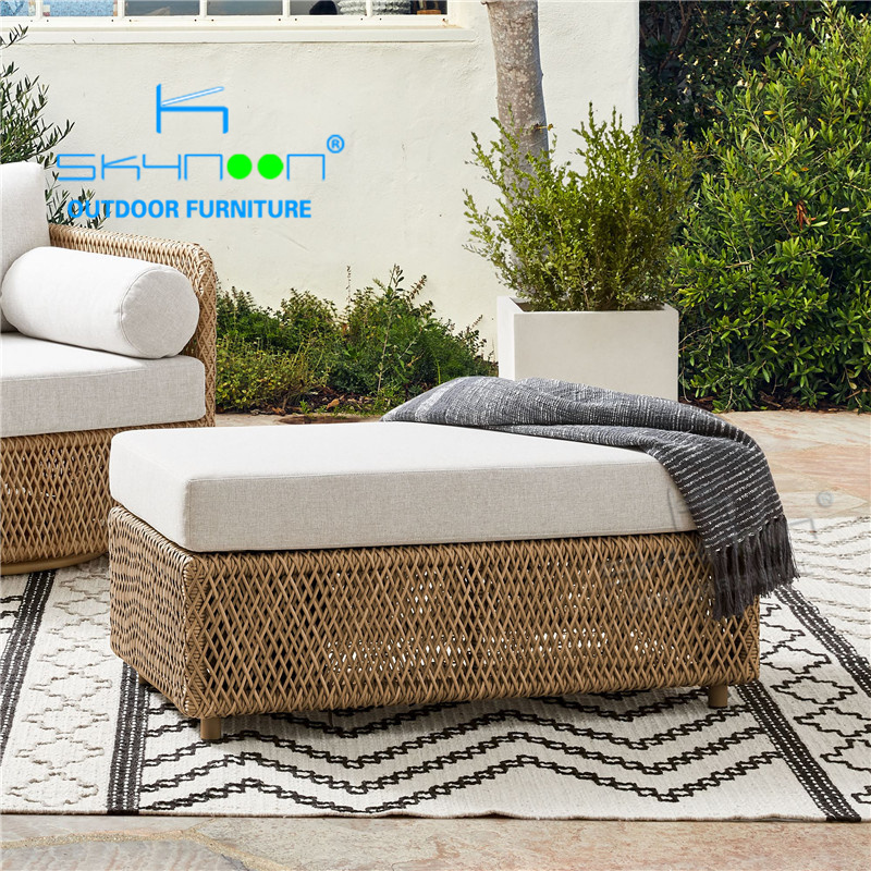 High quality Hot Sale rattan footrest wholesale outdoor ottoman all weather rattan footstool(22119A3)