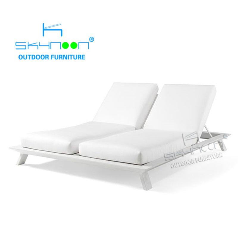 Black color double wide chaise lounge beach hotel powder coated aluminum double bed lounge outside durable sun lounger(33058)