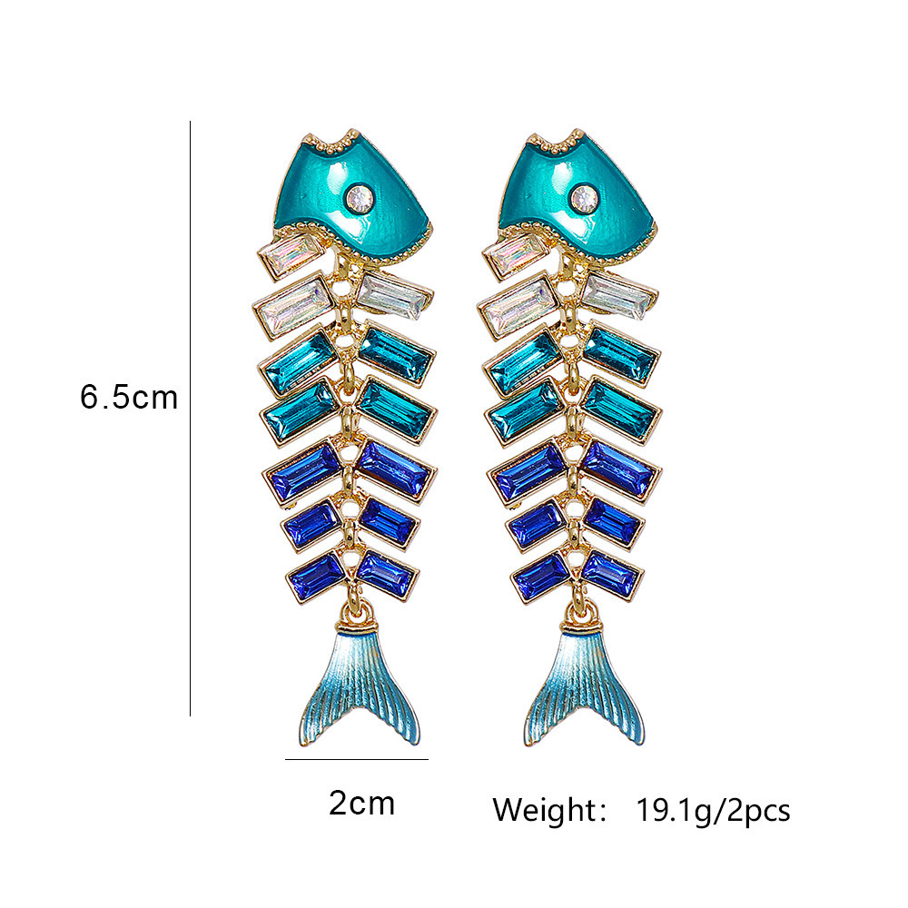 2023 High quality gold plated statement blue fish bone earrings jewelry baguette diamond fish earrings for women