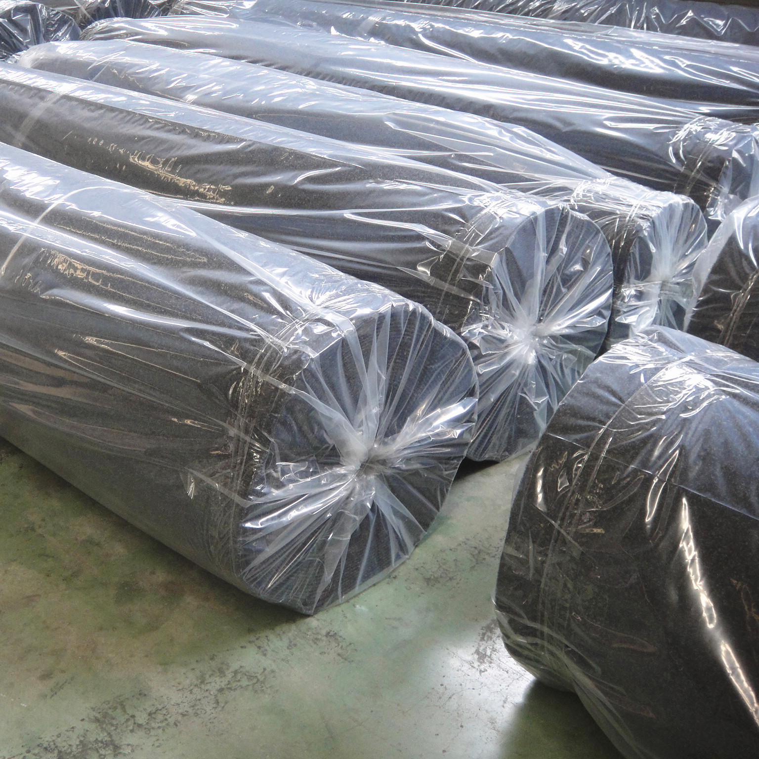 Rubber backed boat trailer rail carpet