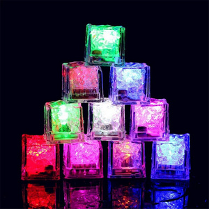 Glow in The Dark Multi Color Flashing LED Light Up Ice Cube for Bar Club Drinking Party Waterproof Led Ice Cube