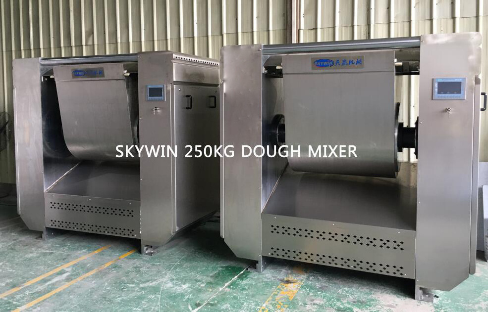 2020 PLC Control Industry 250kgs Horizontal Flour Dough Mixer Machine for Biscuit Line