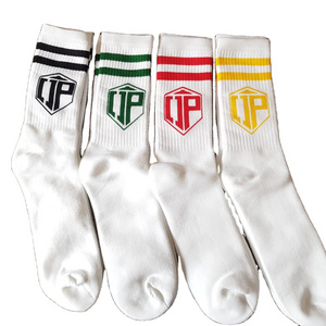 Custom Made Men Women Unisex Custom Logo Design Sports Casual Socks Grip Sock For Custom Sizes OEM Wholesale Premium Quality