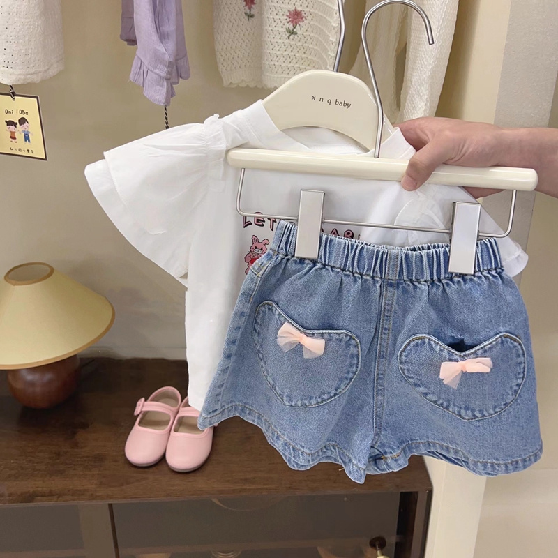 Girls' Summer Clothes 2023 New Korean Children's Cartoon Versatile Cotton Small Flying Sleeve Top Foreign Denim Shorts Set