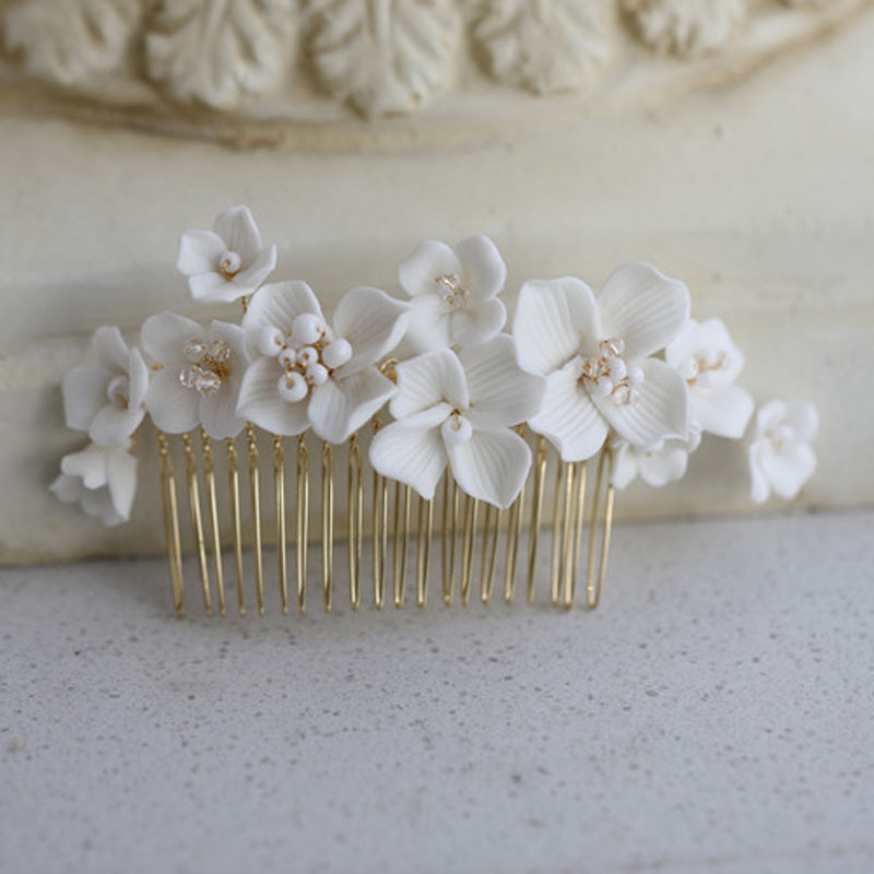 SLBRIDAL Handmade Rhinestone Pearls Porcelain Flower Alloy Bridal Hair Comb Wedding Headpieces Women Jewelry Hair Accessories