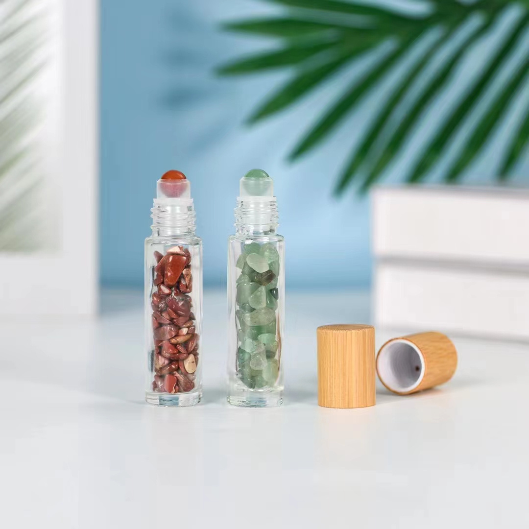 Wholesale Natural Crystal Chips Essential Oil Roller Bottles gemstone roller ball bottle Roller Bottles