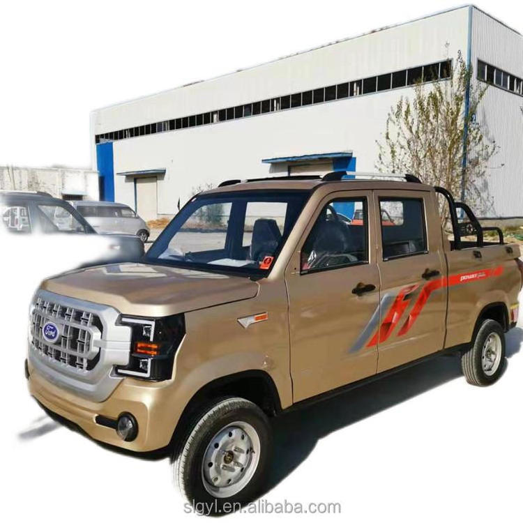 New double -row four -wheel passenger and cargo dual -use mountain climbing king oil power dual -use pickup truck