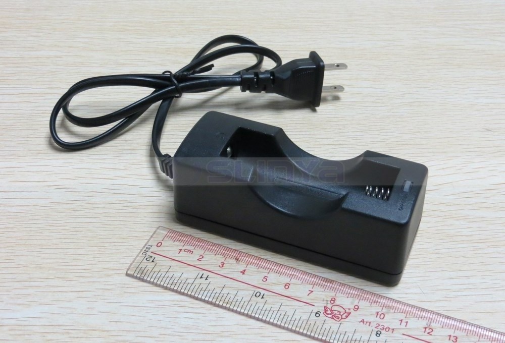 18650 Lithium Battery Charger 4.2V Flashlight Charger Professional Single line Charger