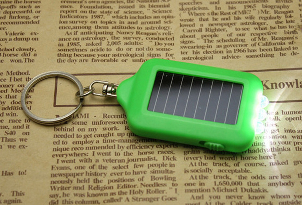 Mini 3 LED Solar Light Torch Outdoor Camping Solar Keychain Flashlight