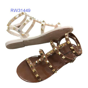 RW31449 Women Flats Shoes Ladies Shoes Flat Casual Rivet Flat Sandal Pvc Plastic Sandal Fancy Ladies Sandals Jelly Shoes