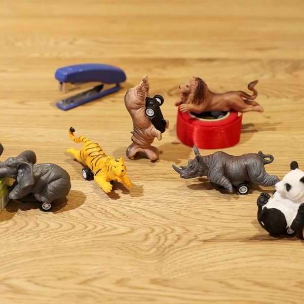 SL Models Manufacturer Plastic Small Toy Car Mini Pull Back Animal Toy Car Vehicle Toy